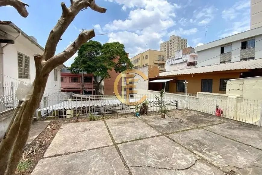 OPORTUNDIADE CASA COM AMPLO QUINTAL - Foto 2