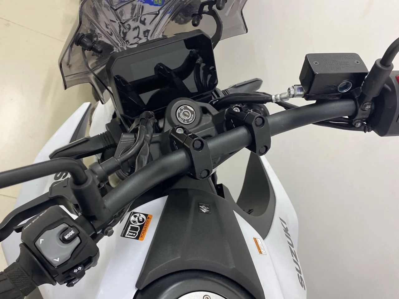 SUZUKI GSX 8S - Foto 3
