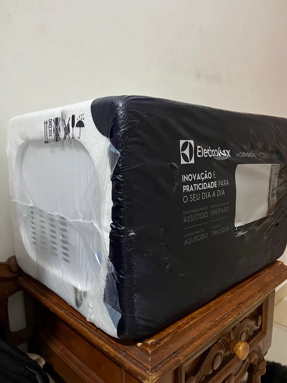 Micro-ondas Electrolux 23L Branco Efficient ME23B - Foto 3