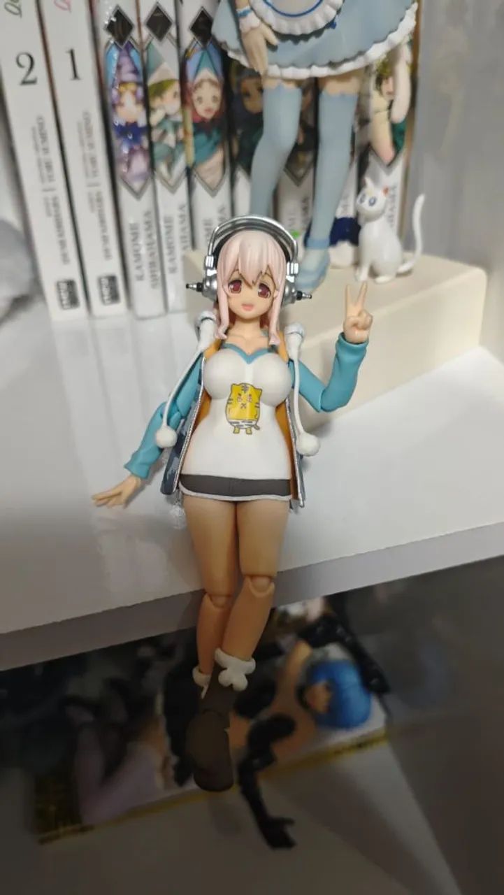 Super Sonico figma