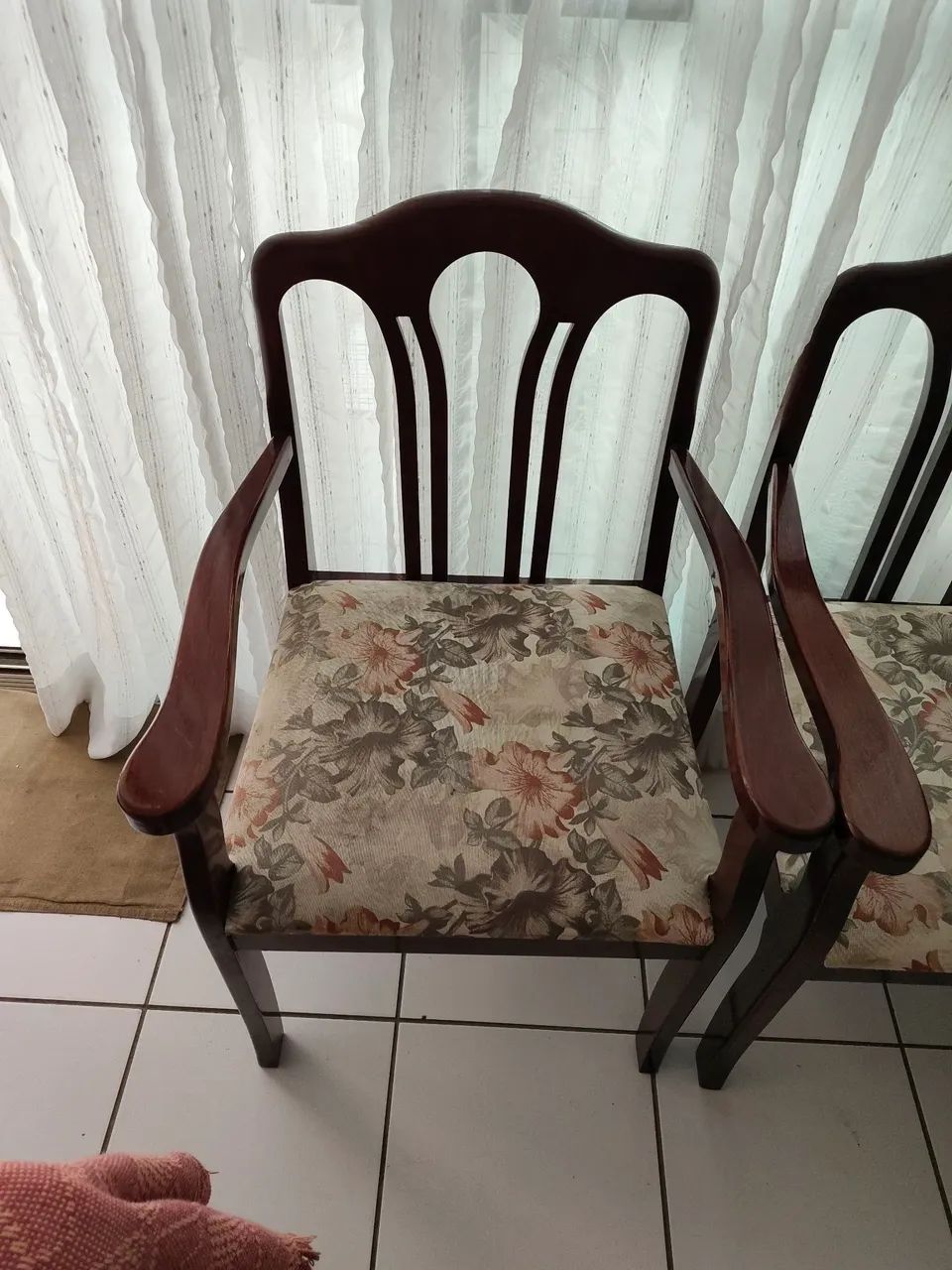 Cadeiras decorativas  - Foto 2
