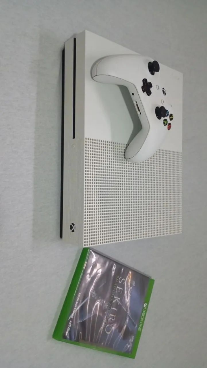 XBOX ONE S 1TB 