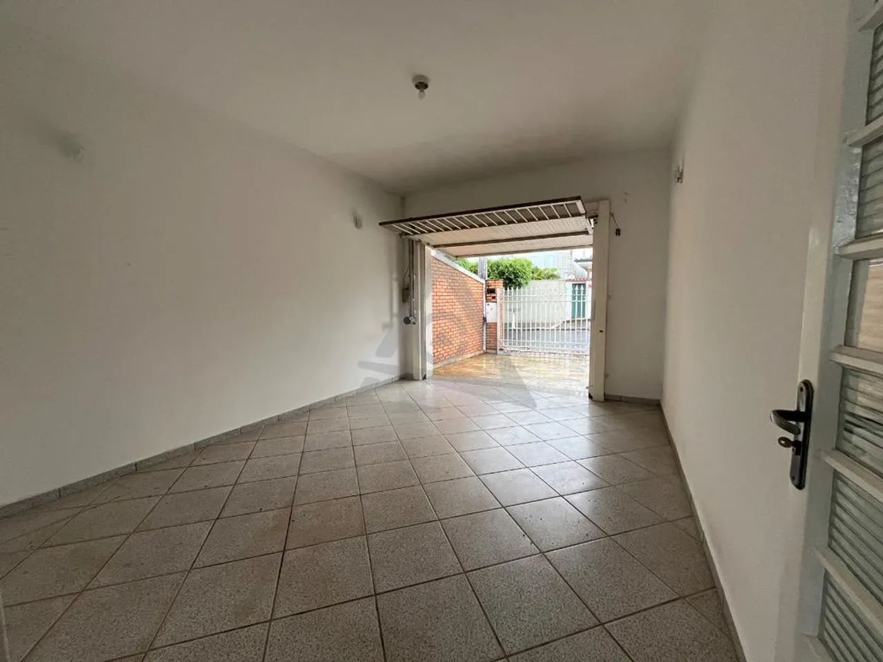 Casa para alugar em Campinas, Jardim Chapadão, com 3 quartos, com 130 m² - Foto 4