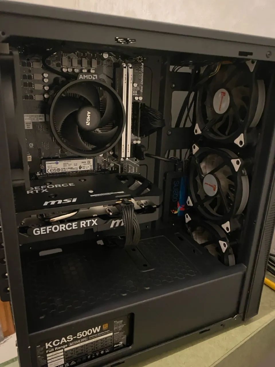 Pc gamer ryzen 5 5600g RTX 5060 - Foto 4