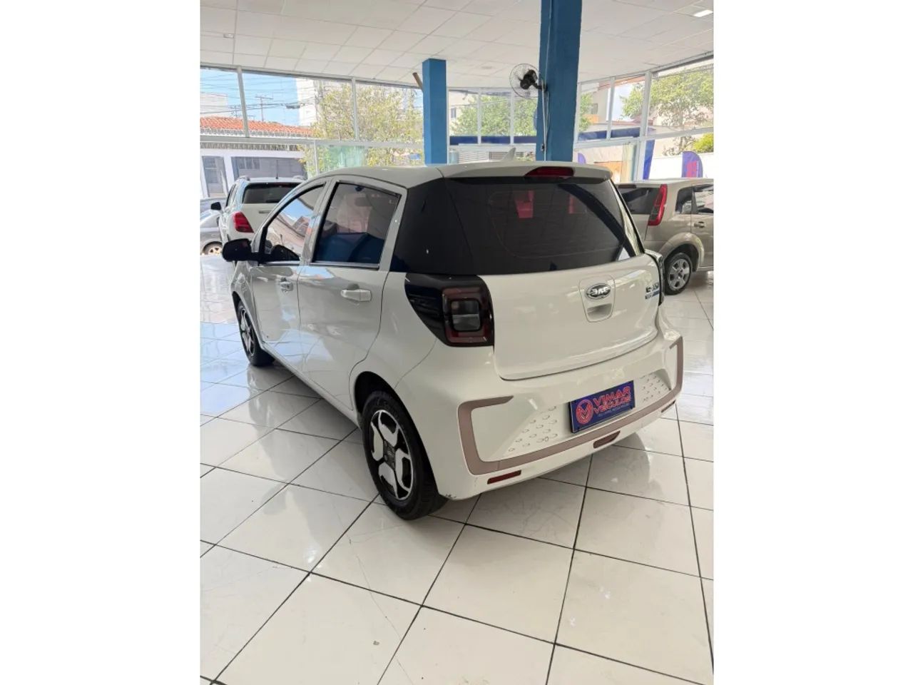 JAC E-JS4 150cv 5P Aut. (elétrico) 2023 - Foto 3