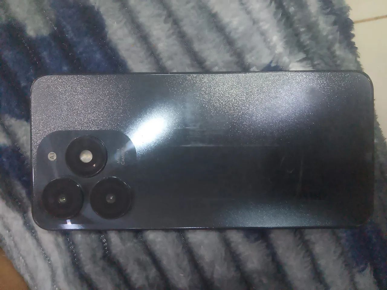 Troco ou vendo cll Itel a70, 256gb - Foto 2