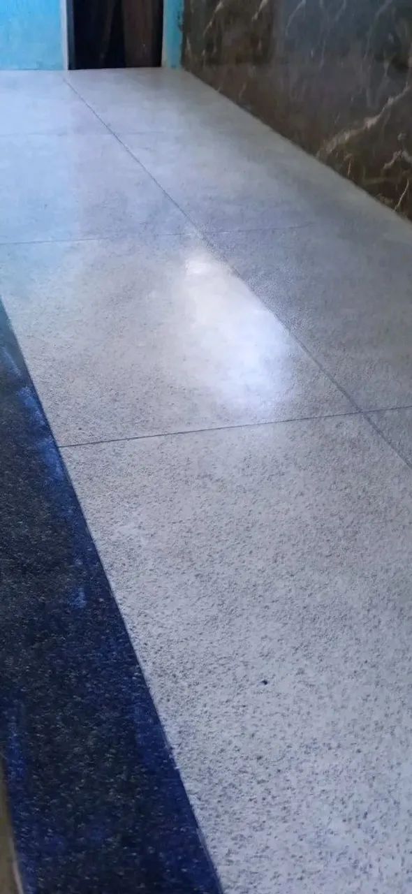 Revestimento de piso de marmorite feito  - Foto 4