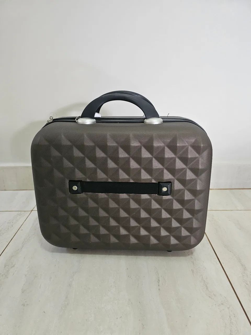 Necessaire