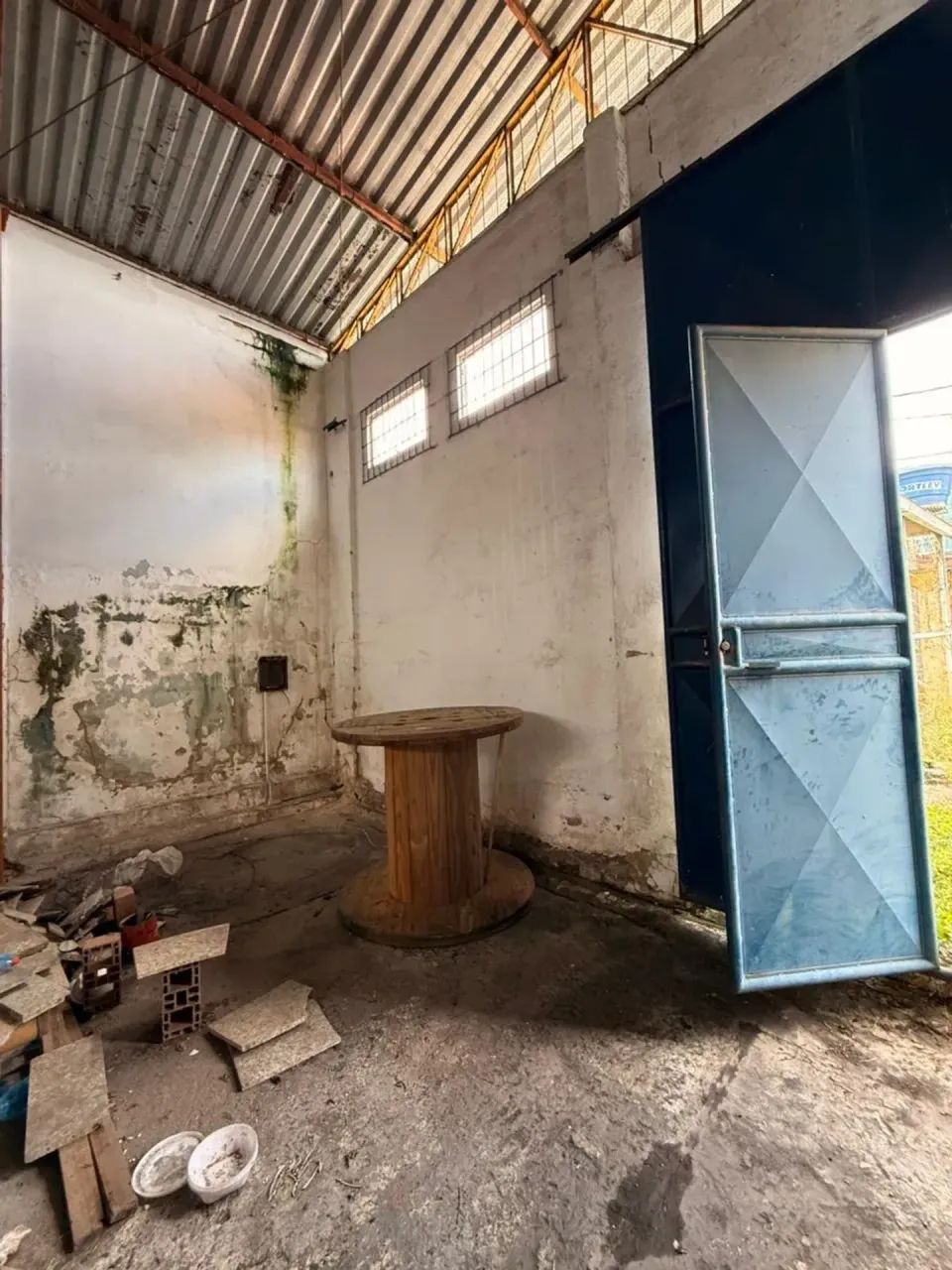 Galpão A Venda Prox. AV Brasil Conj. Aruanã - Foto 3