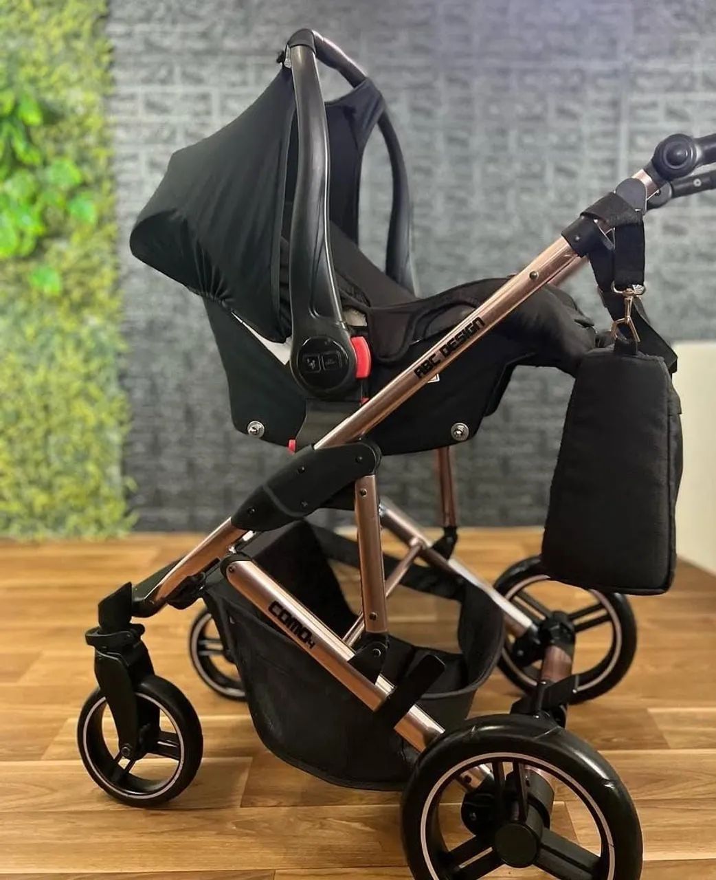 Carrinho Diamond Rose+Bebê Conforto ABC DESIGN HIGIENIZADO  - Foto 5