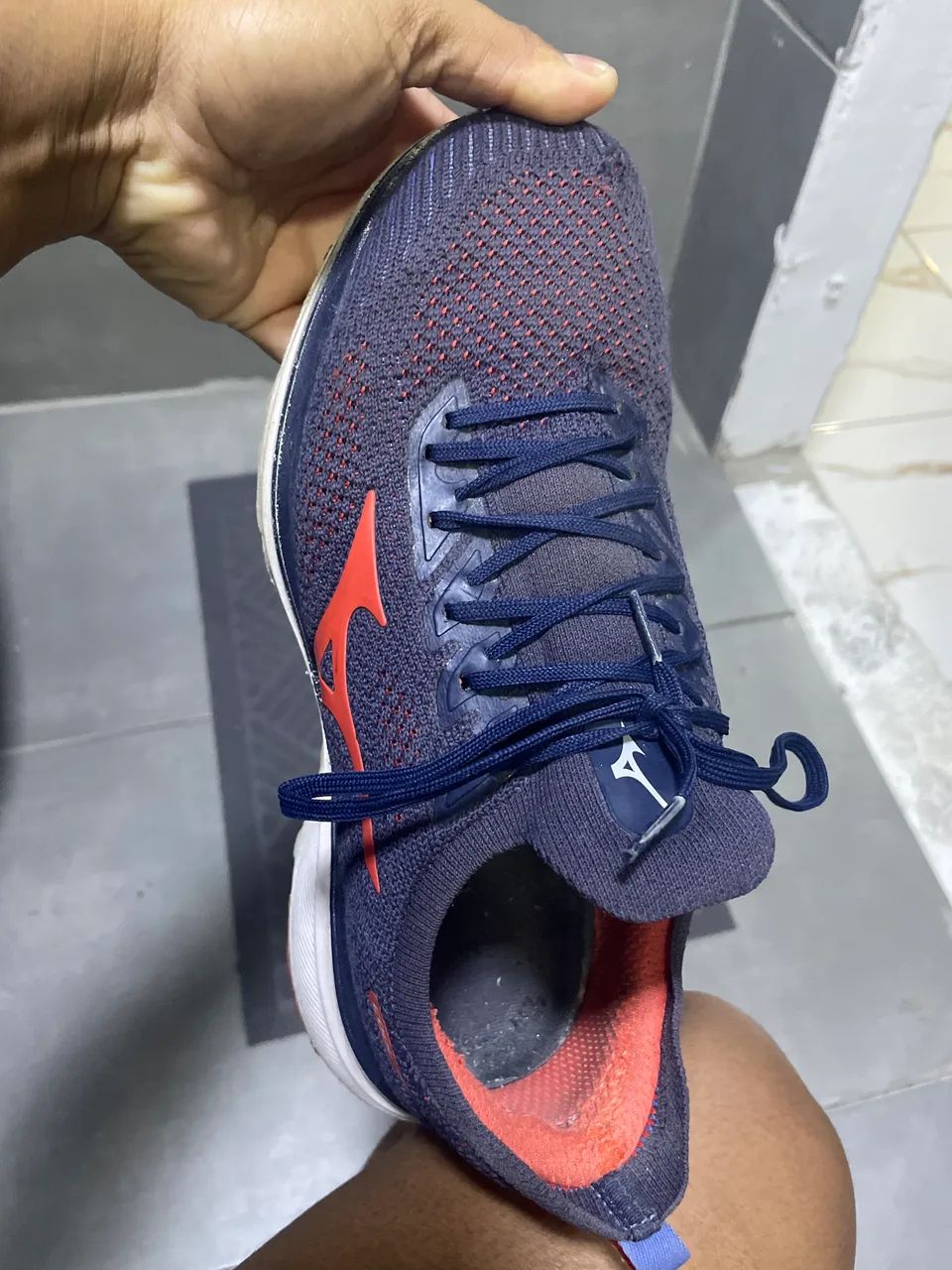 Mizuno - Foto 2