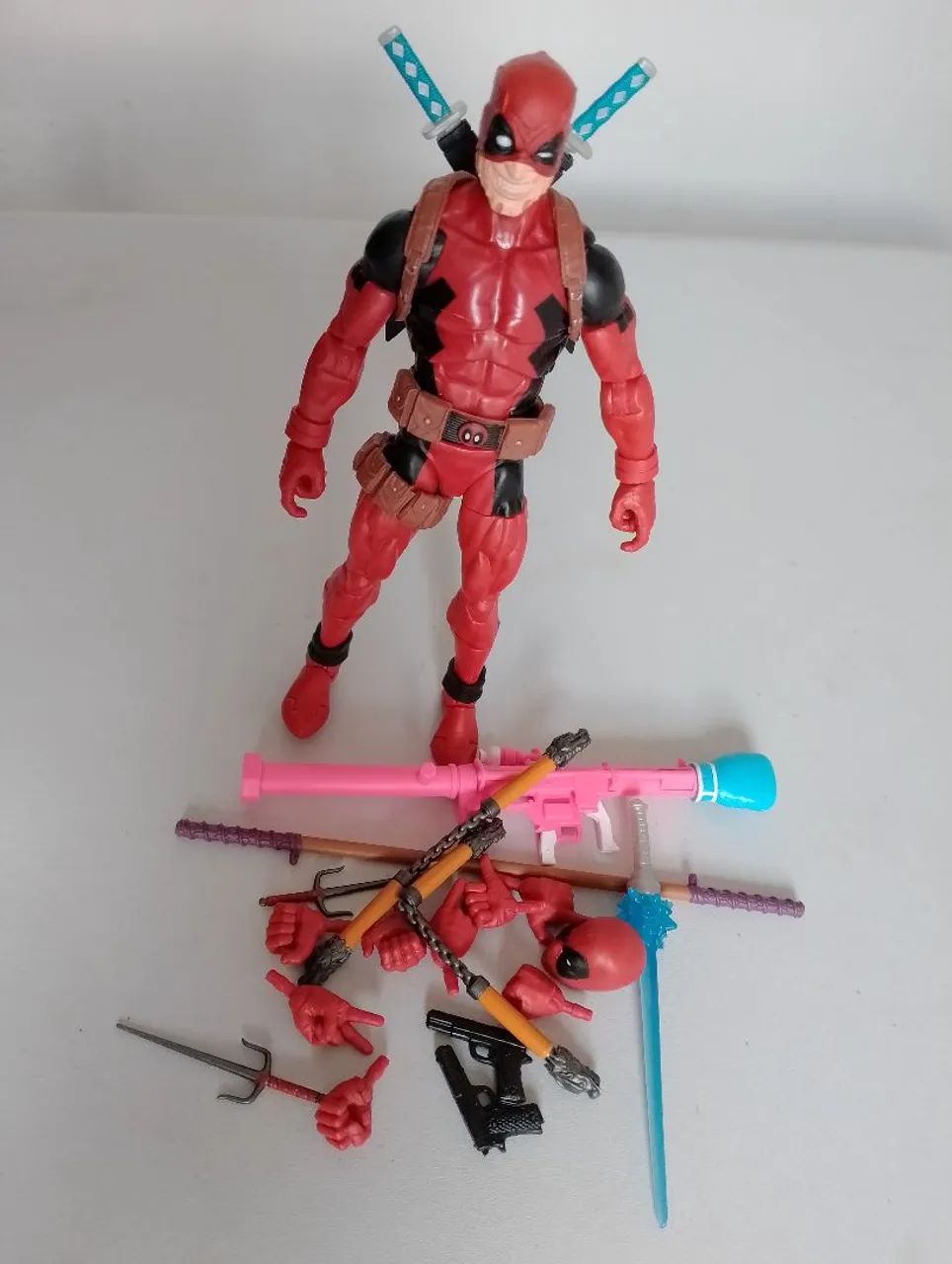 Marvel Legends Deadpool SDCC Exclusive HASBRO - Foto 5
