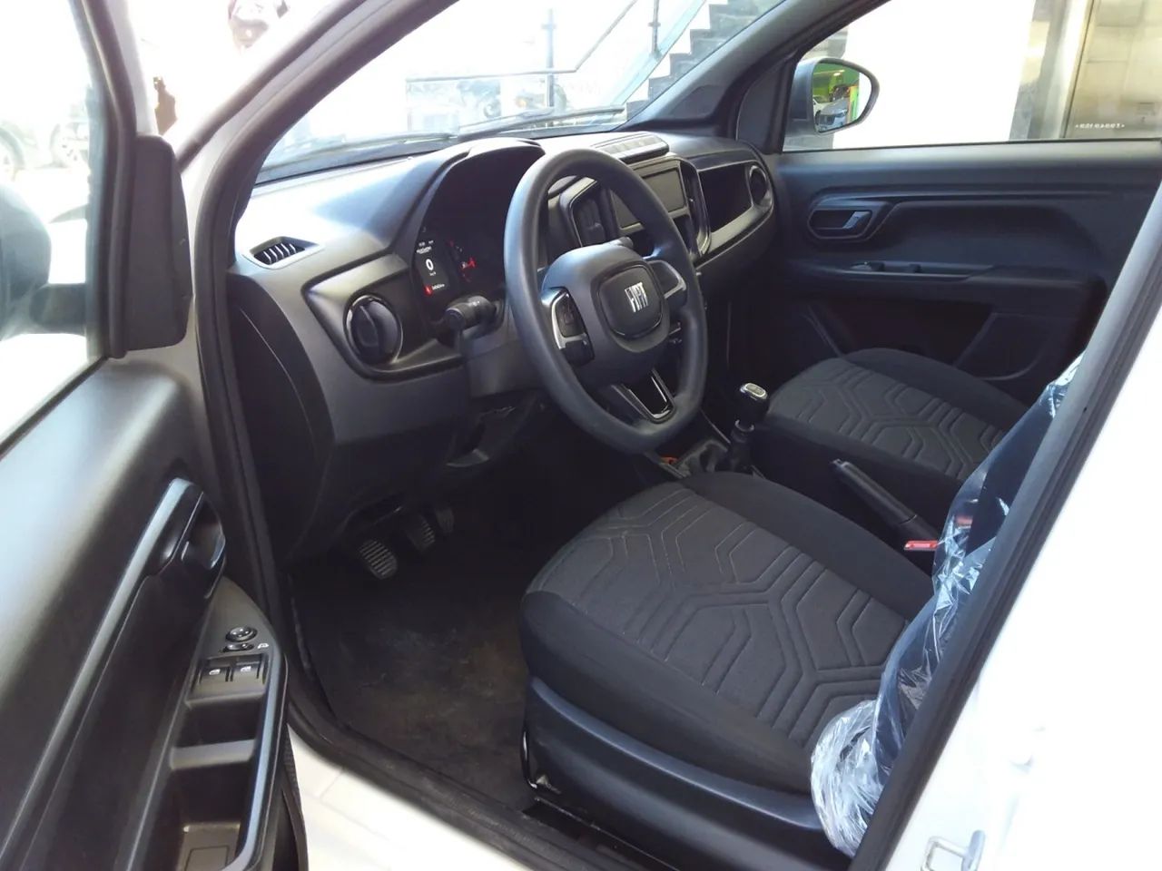 Fiat Strada Freedom 1.3 Flex 8V CD 2026 - Foto 4