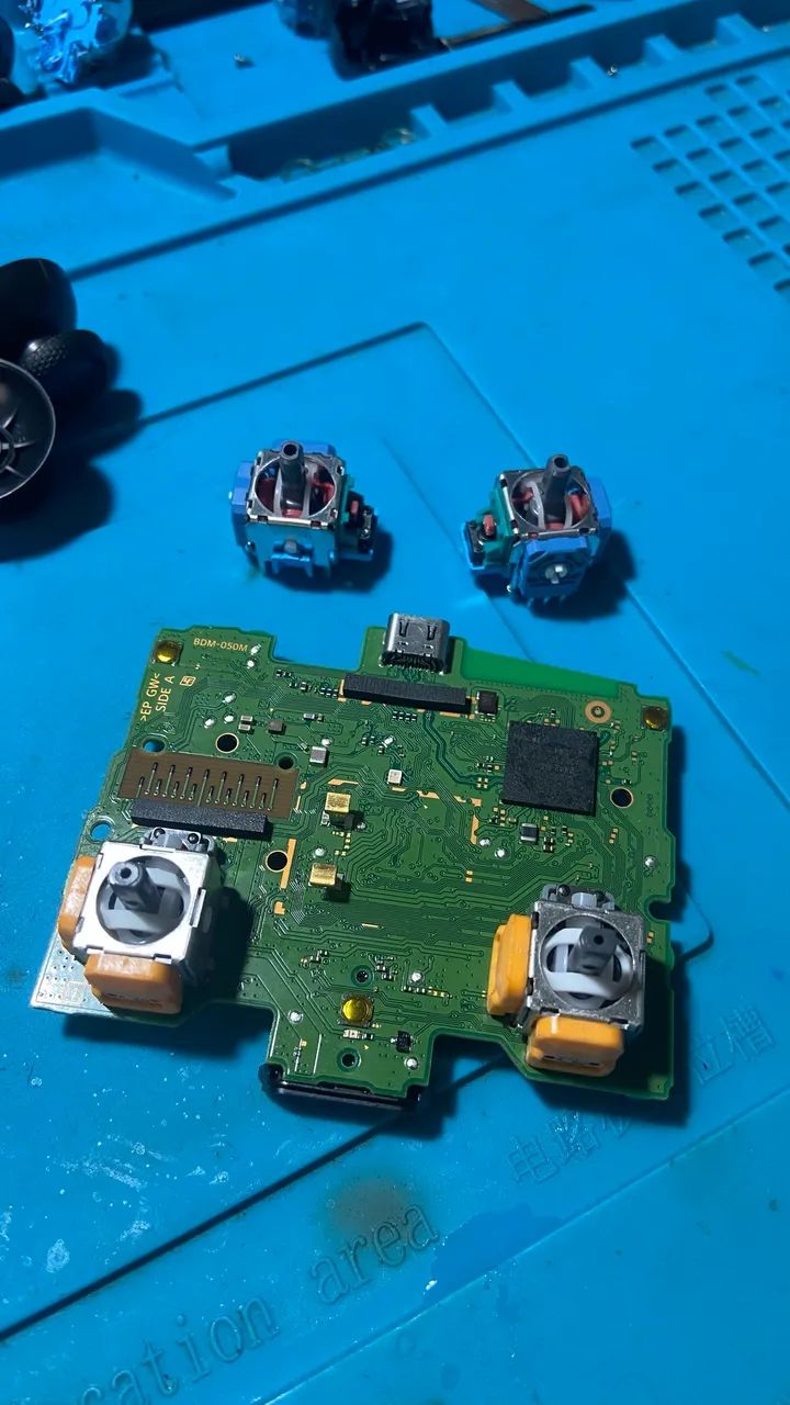 Conserto de controle Ps5 ps4 ps3  - Foto 2