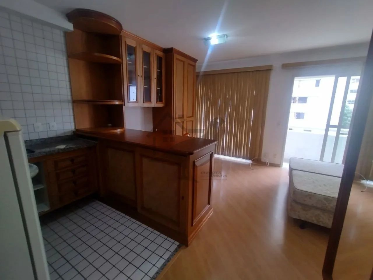 Studio para alugar com 27m², 1 quarto e 1 vaga - Foto 2