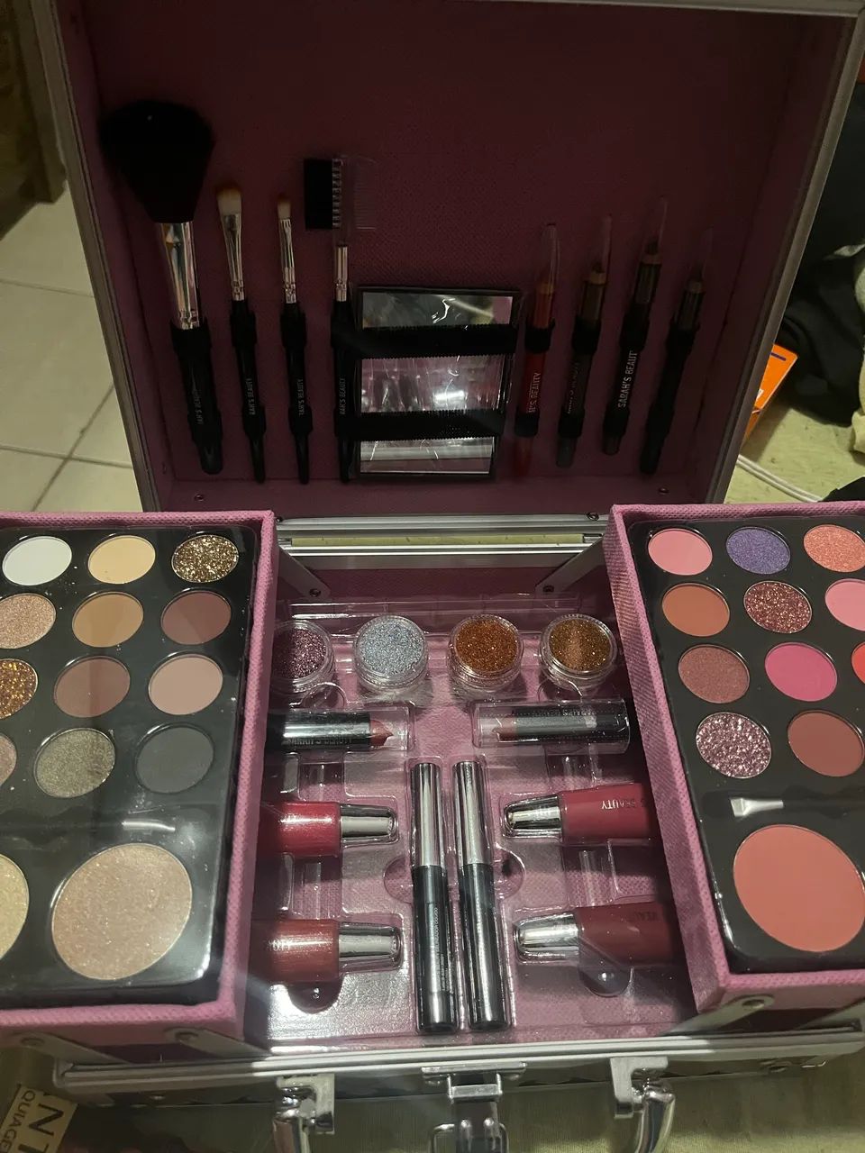 Maleta de maquiagem - Foto 5