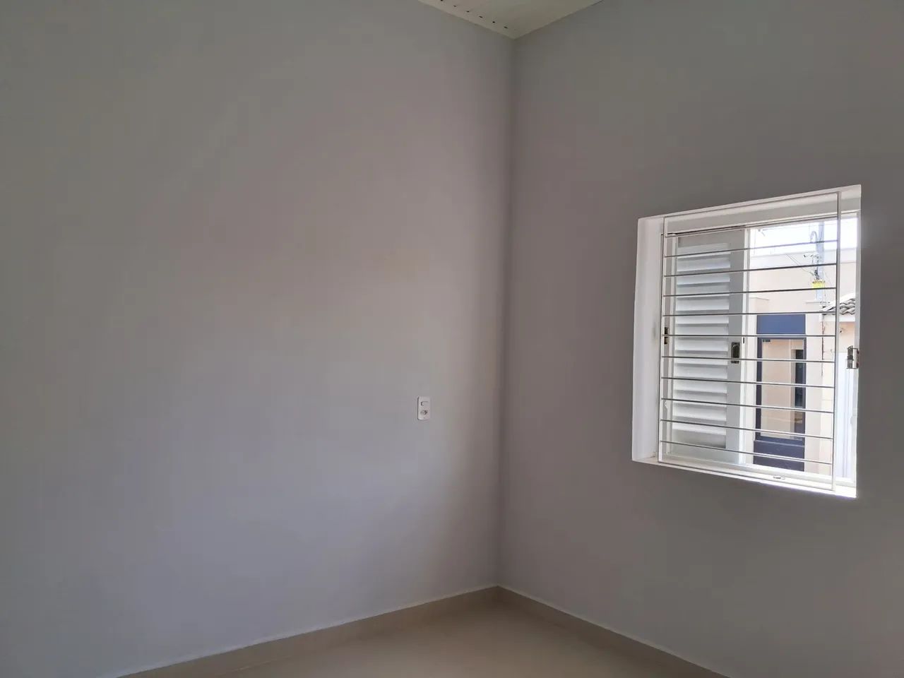 Casa com 2 dormitórios na área central. - Foto 4