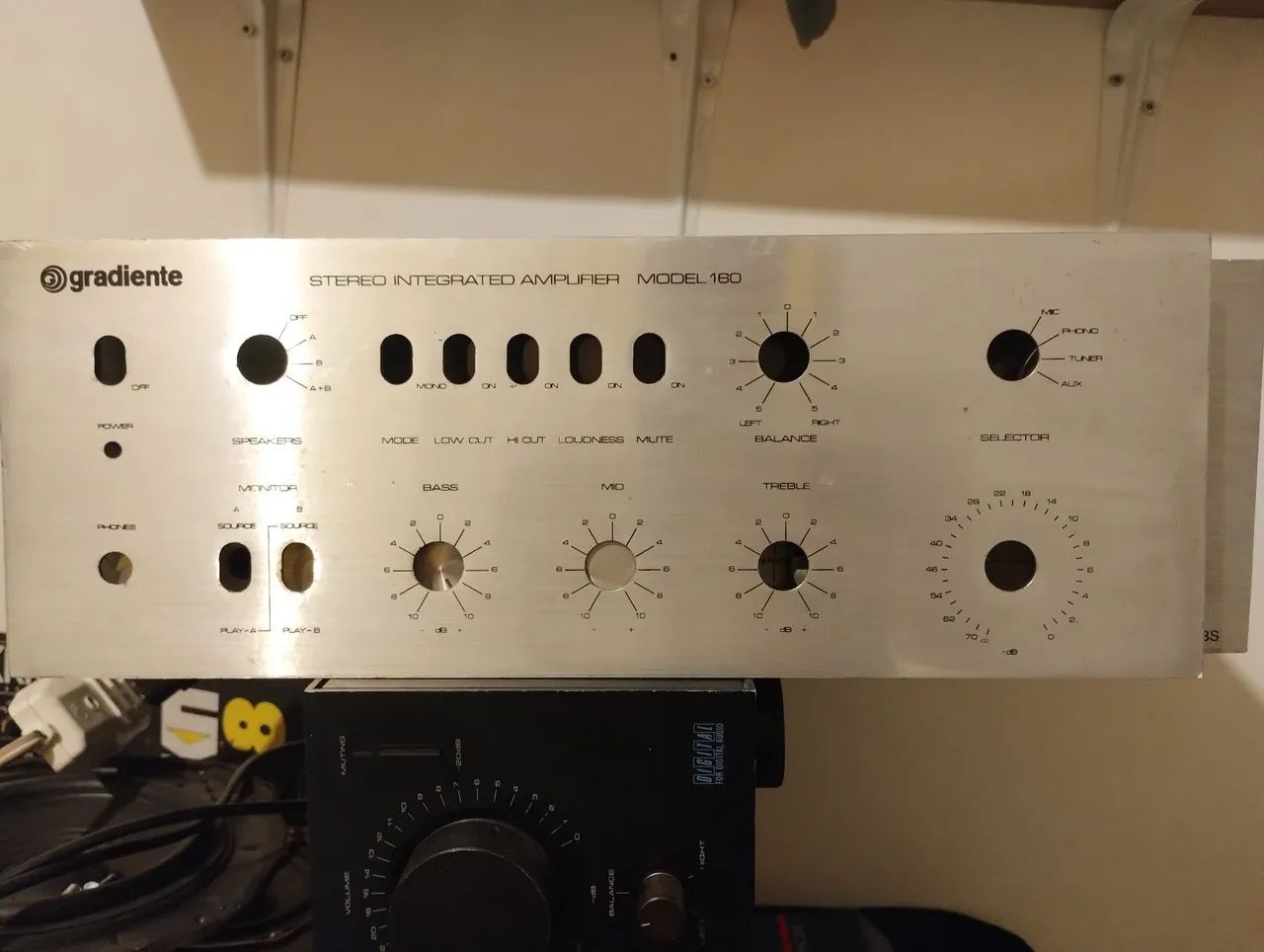Frente Amplificador Gradiente mod. 160