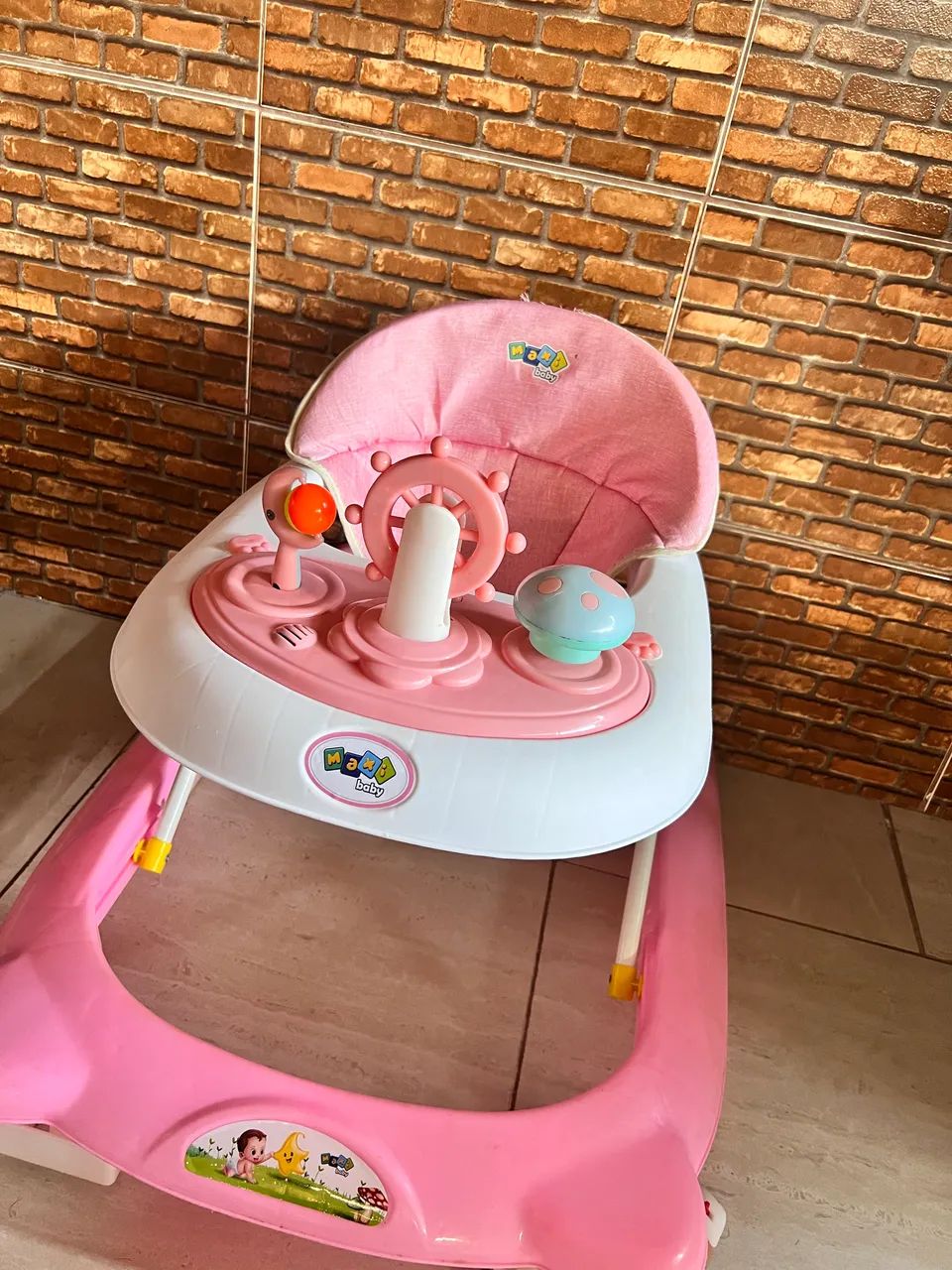 Andador infantil rosa 