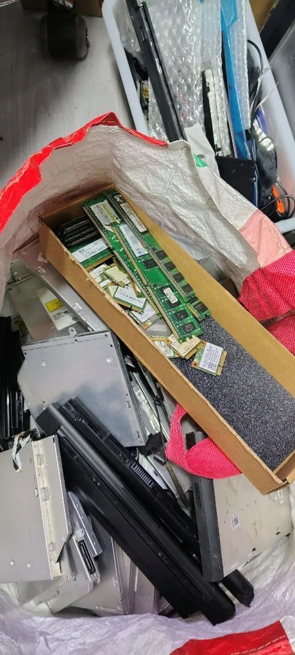 Lote de Material de informática Notebooks etc... - Foto 4