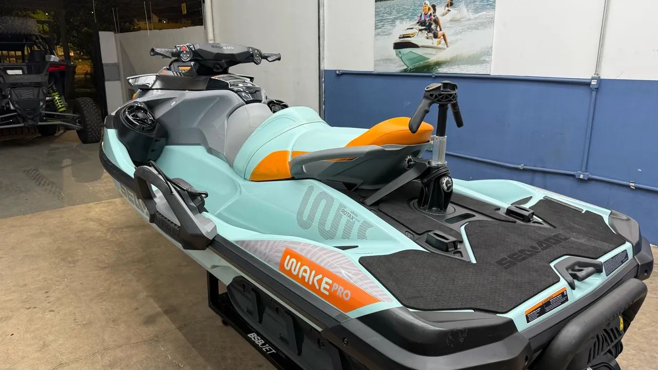 Jet Ski Seadoo Wake PRO 230 2023 - Foto 3