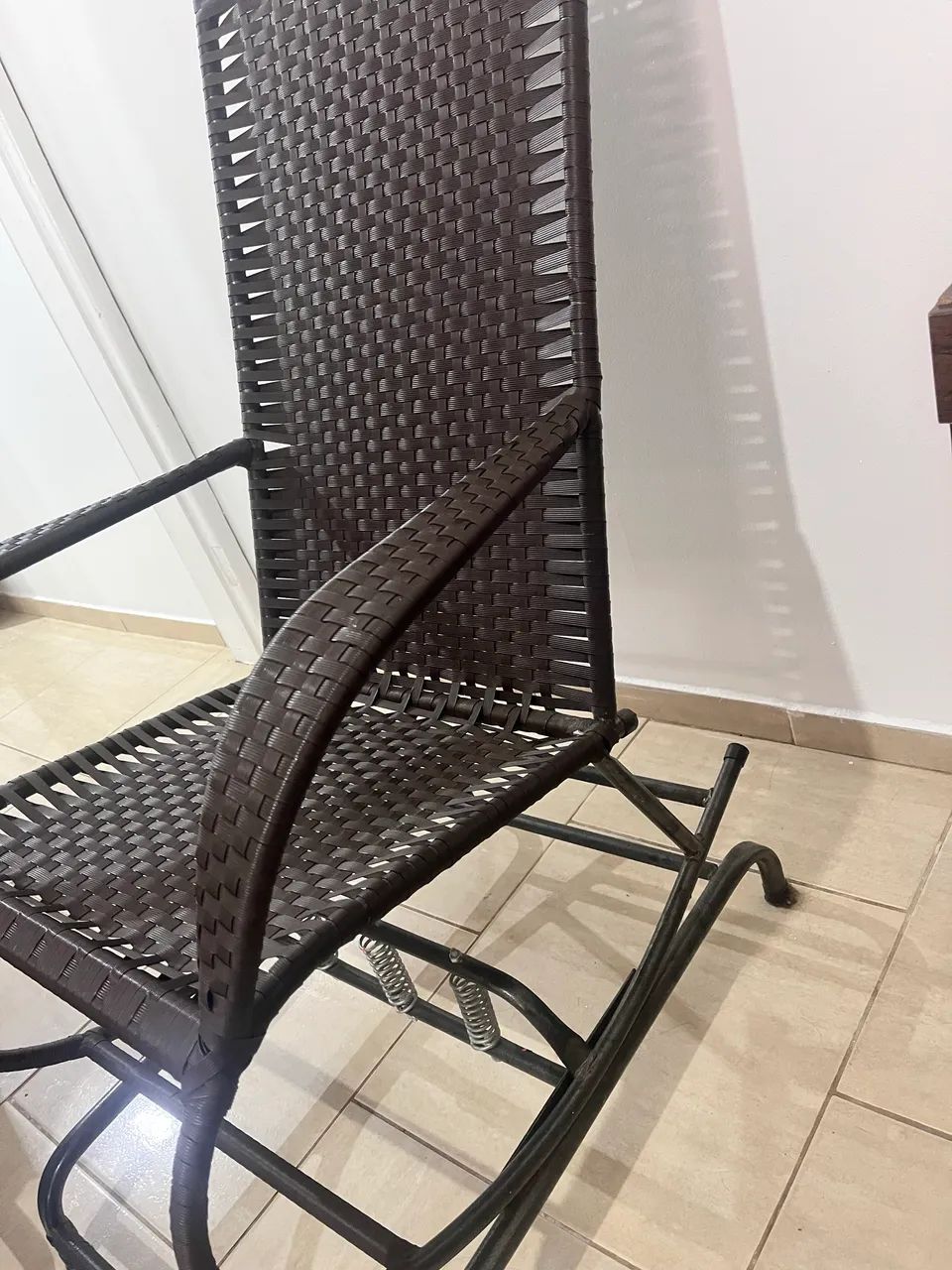 Vendo duas cadeiras novas  - Foto 4