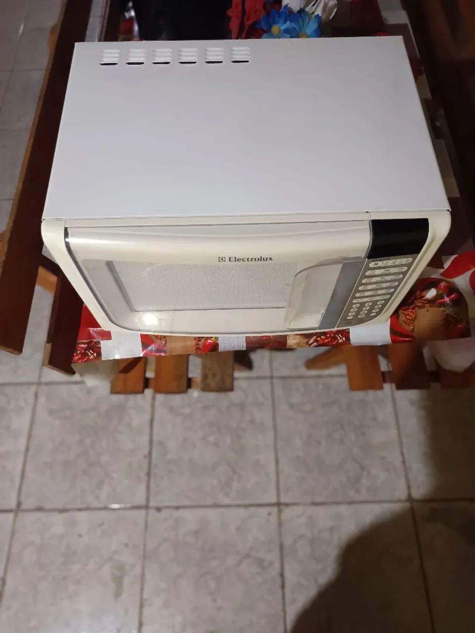 Microondas Eletrolux 30 litros  - Foto 2