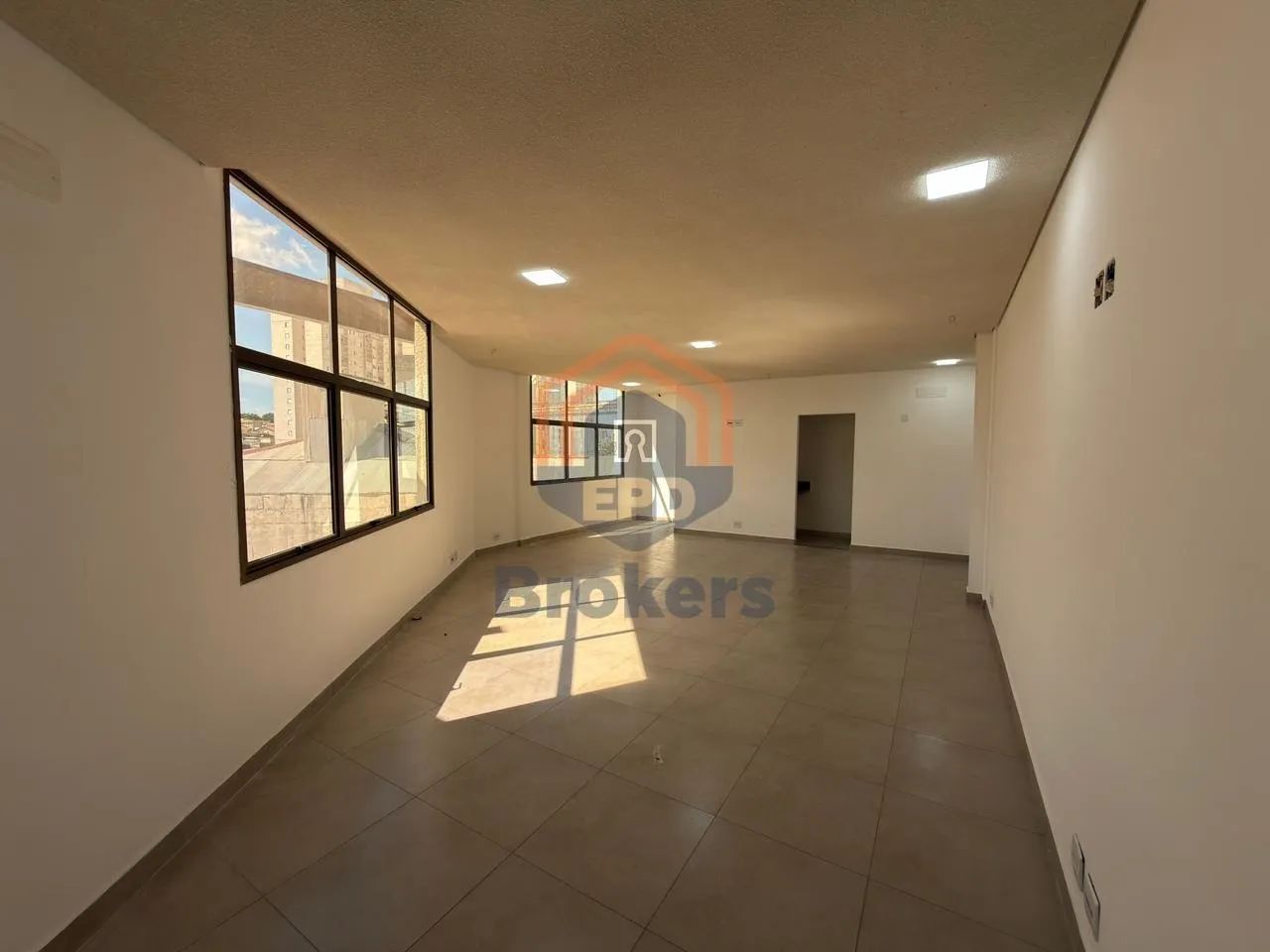 Sala Comercial em Vila Lacerda - Jundiaí, SP