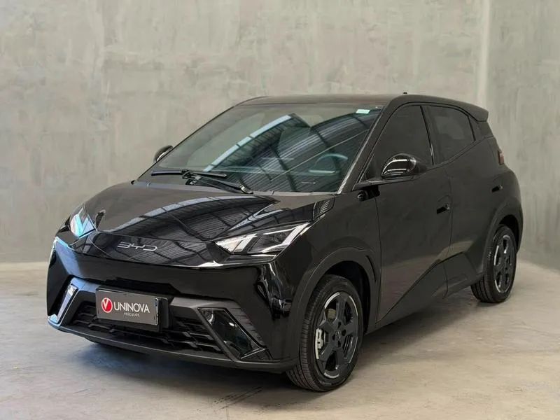 BYD Dolphin EV (Elétrico) 2025