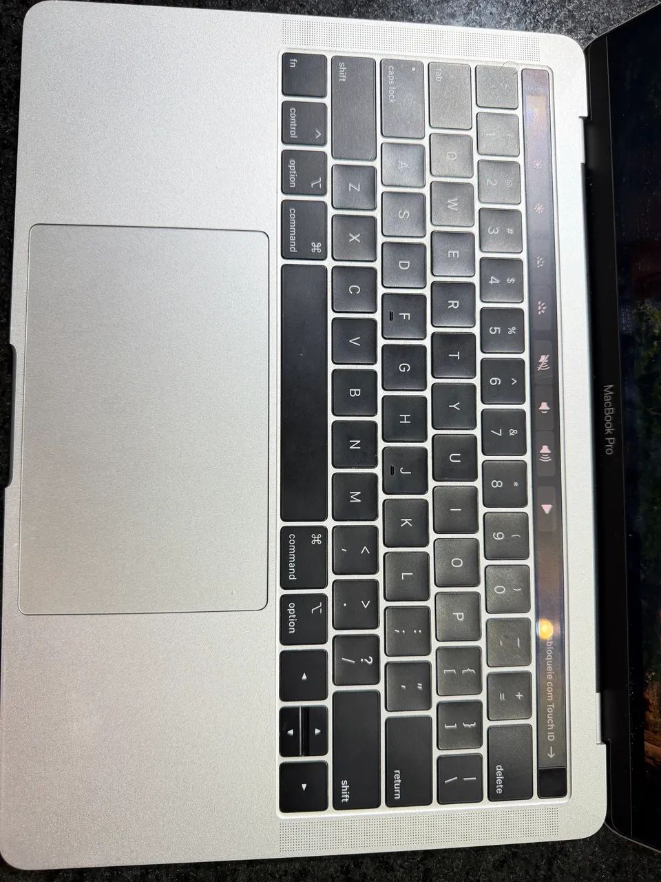 Macbook Pro 13 inch 2019 - Foto 2