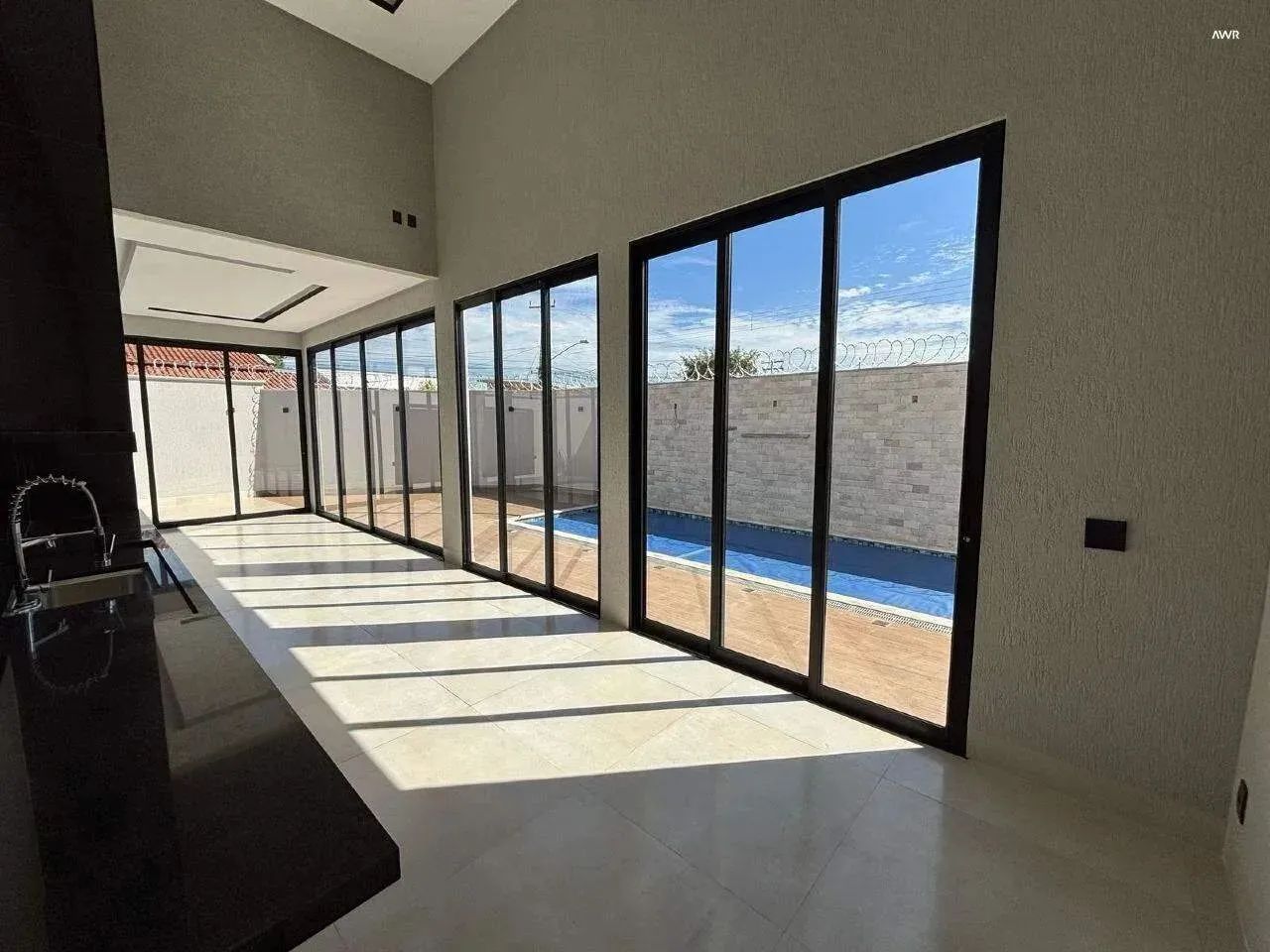 Casa Térrea com 3 Suítes e Área de Lazer  Residencial Canadá Goiânia - Foto 9