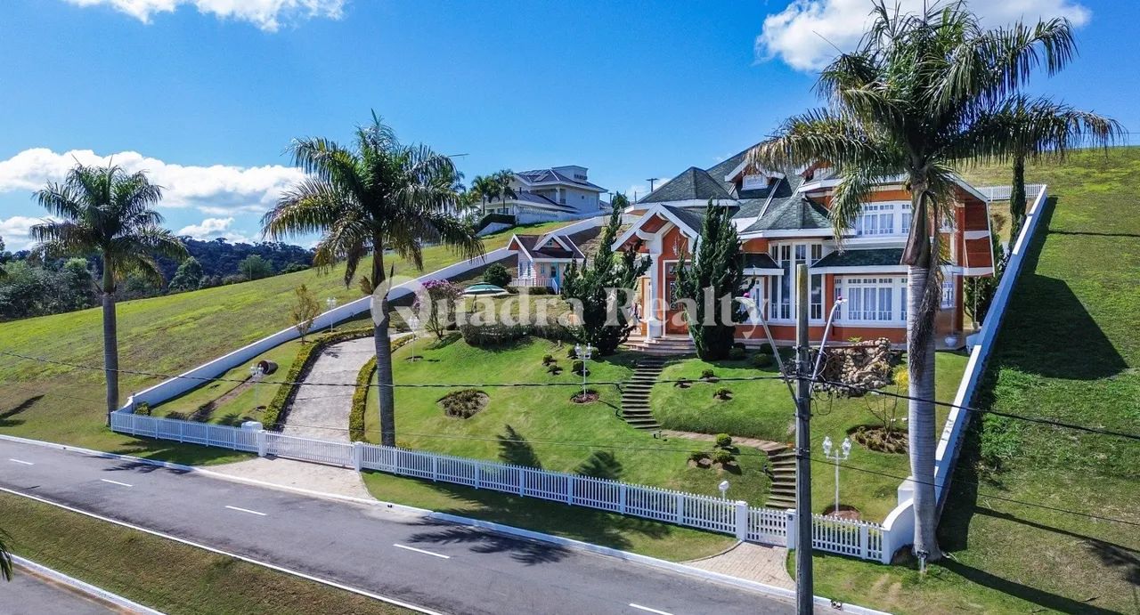 Casa de campo em Paraibuna