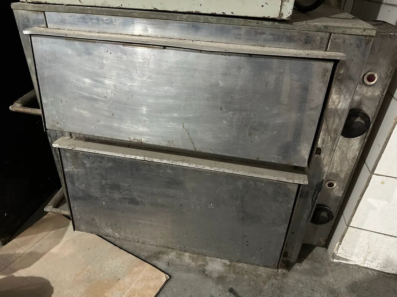 Forno elétrico  industrial 