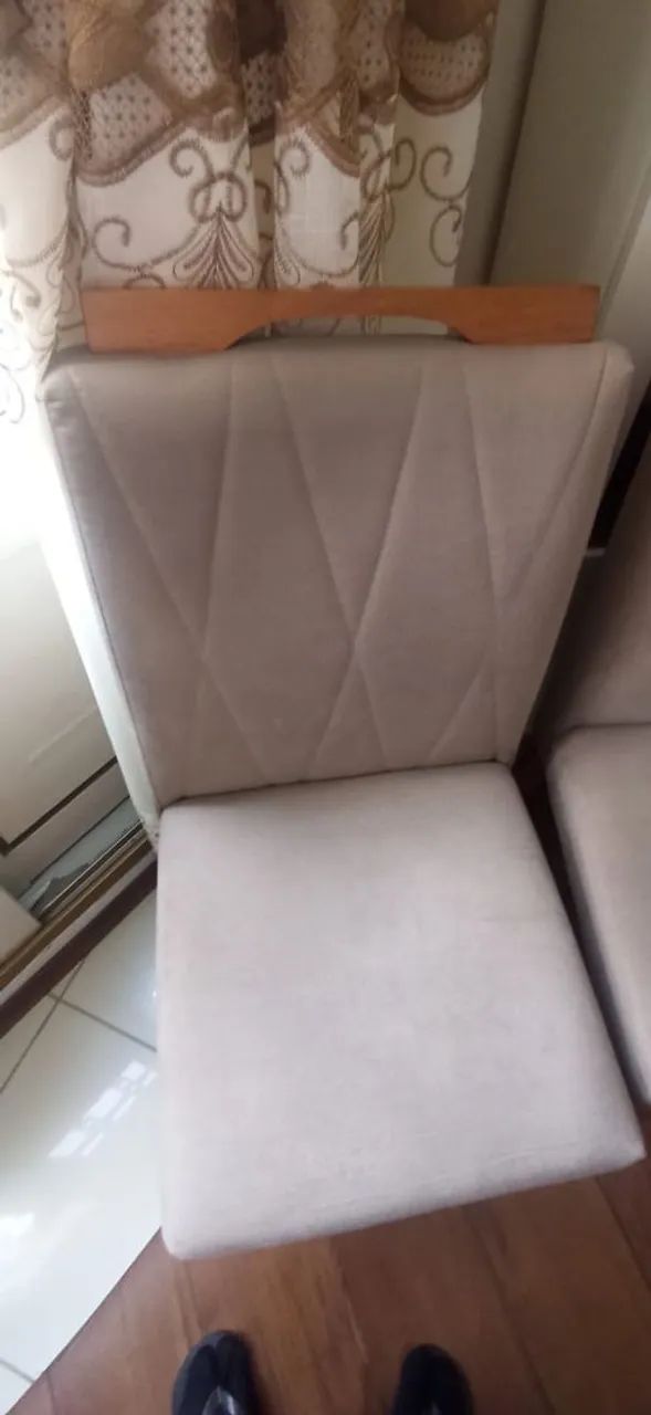 Mesa de jantar: vidro 2,00 x 1,20 + 6  cadeiras - Foto 5