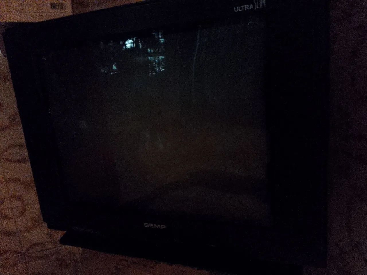 Televisão Semp 
