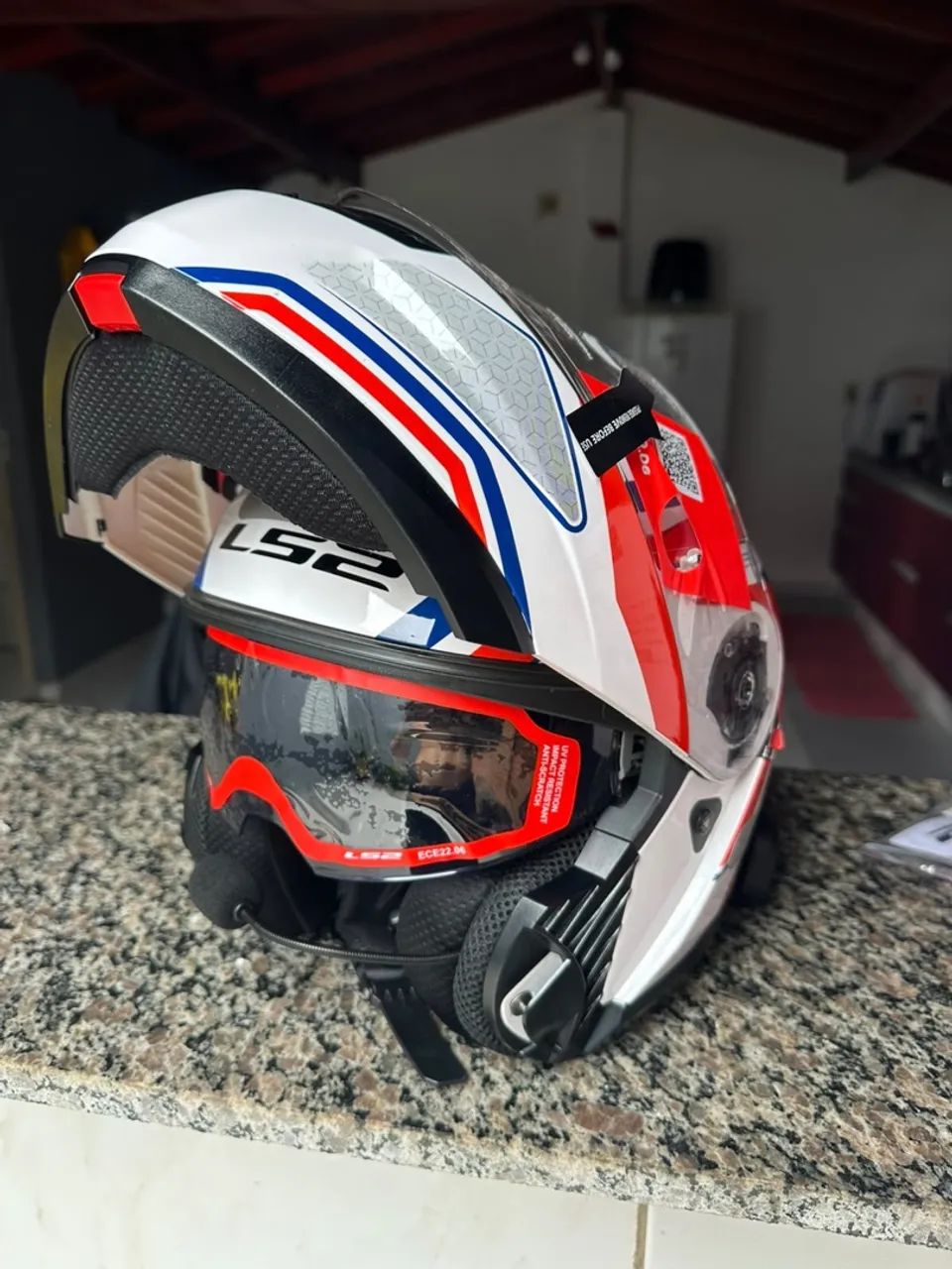 Vendo capacete ls2 strobe 2 azul  - Foto 2