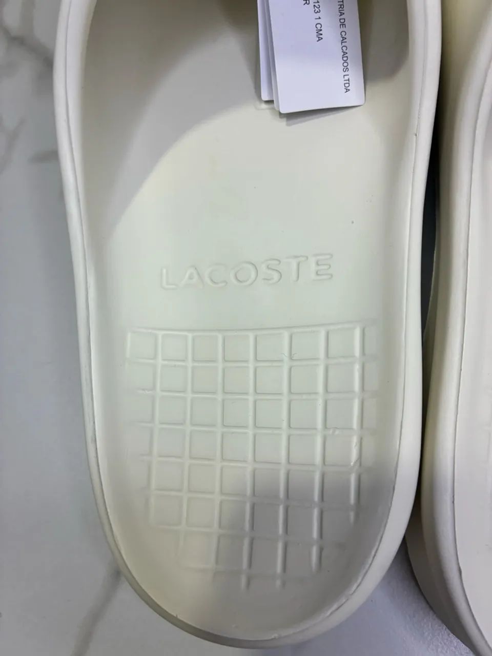 SLIDE LACOSTE BRANCO Chinelo - Foto 5