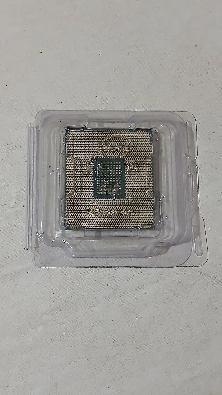 inter xeon de 14 núcleos e 28 thread