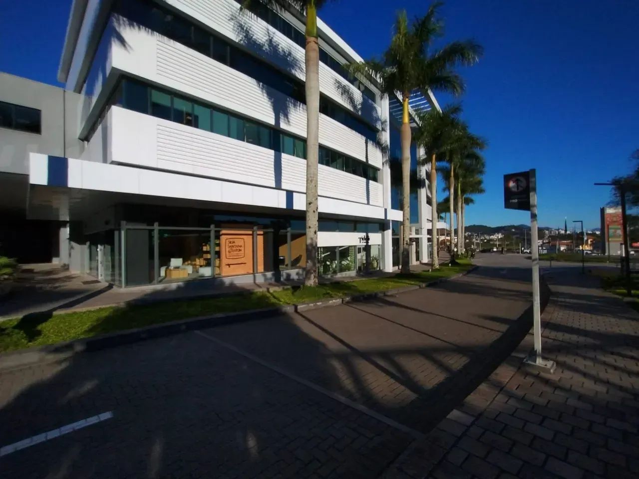 Sala comercial em Florianópolis no SC-401 Square Corporate . - Foto 4