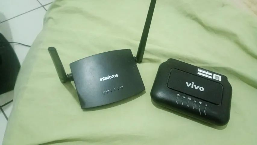 Dois Roteadores usados