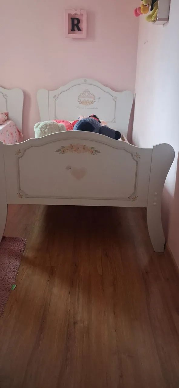 Cama solteiro Menina