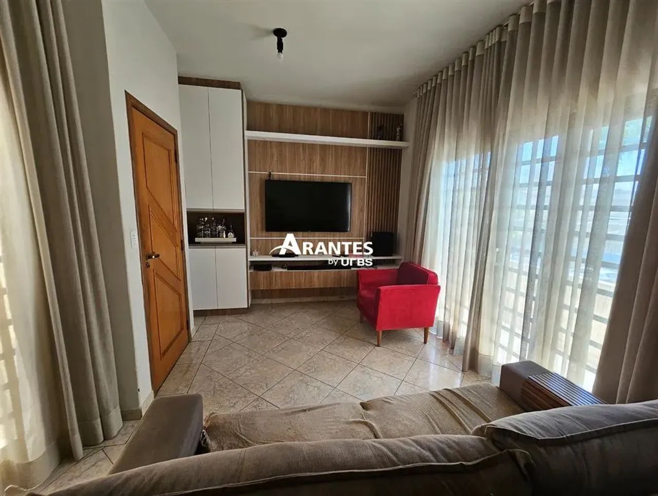 Prédio Comercial com Residência e Casa Independente no Marta Helena - Foto 4