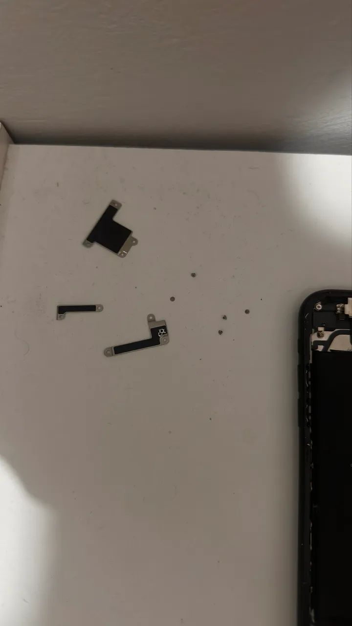 iPhone XR PARA RETIRADA DE PEÇAS - Foto 3