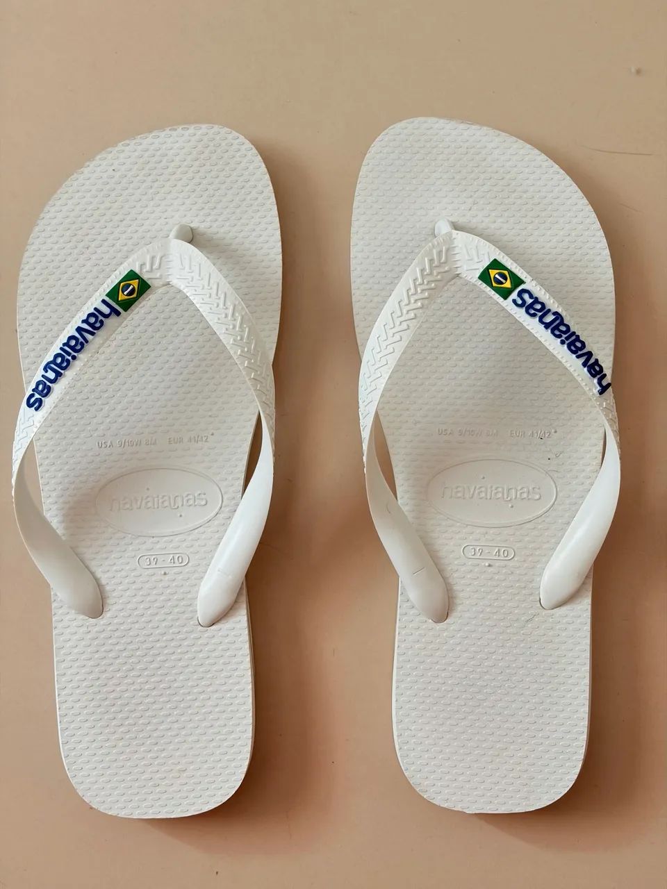 Chinelo Havaianas Branco com Bandeira