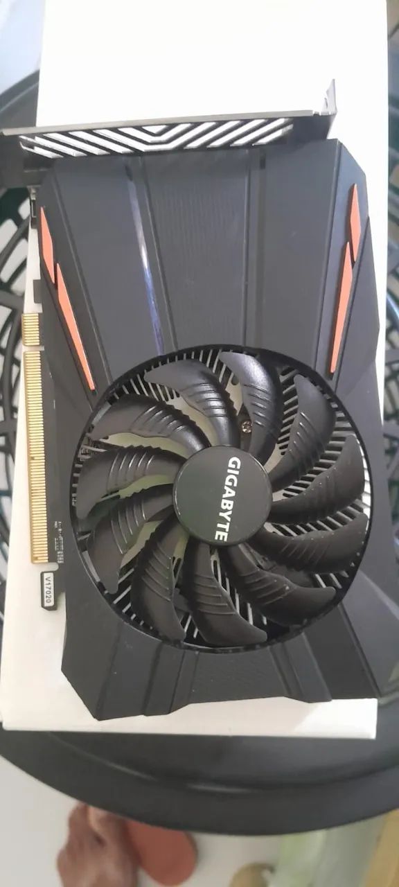 Placa de video RX550 2g Defeito