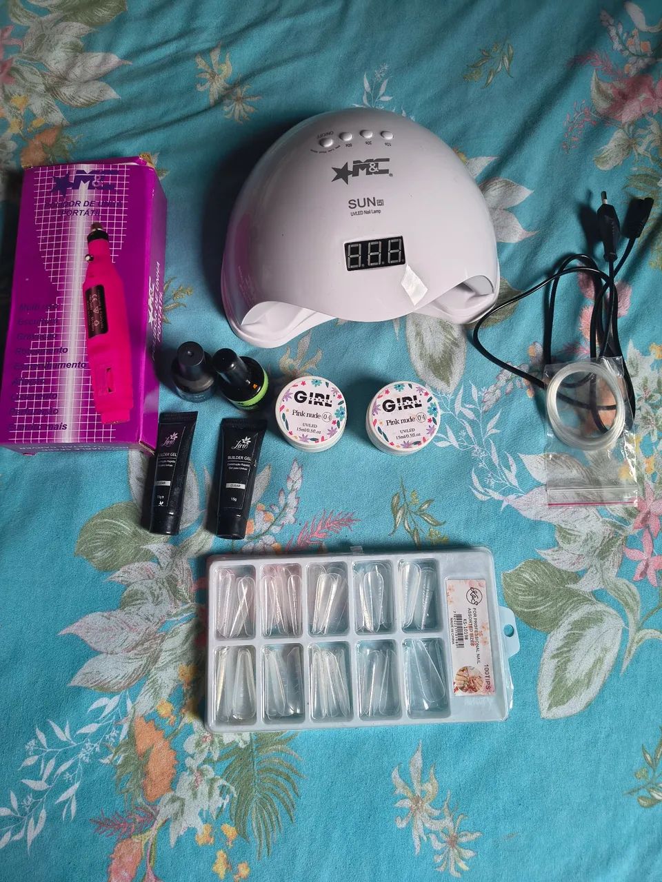 Produtos para alongamento de unhas 