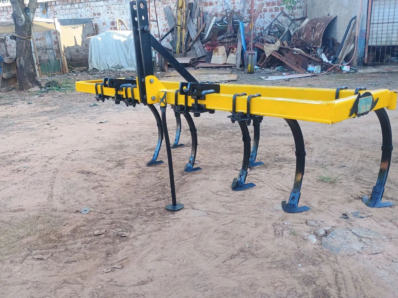 Cultivador Tatu 7 hastes original  - Foto 4