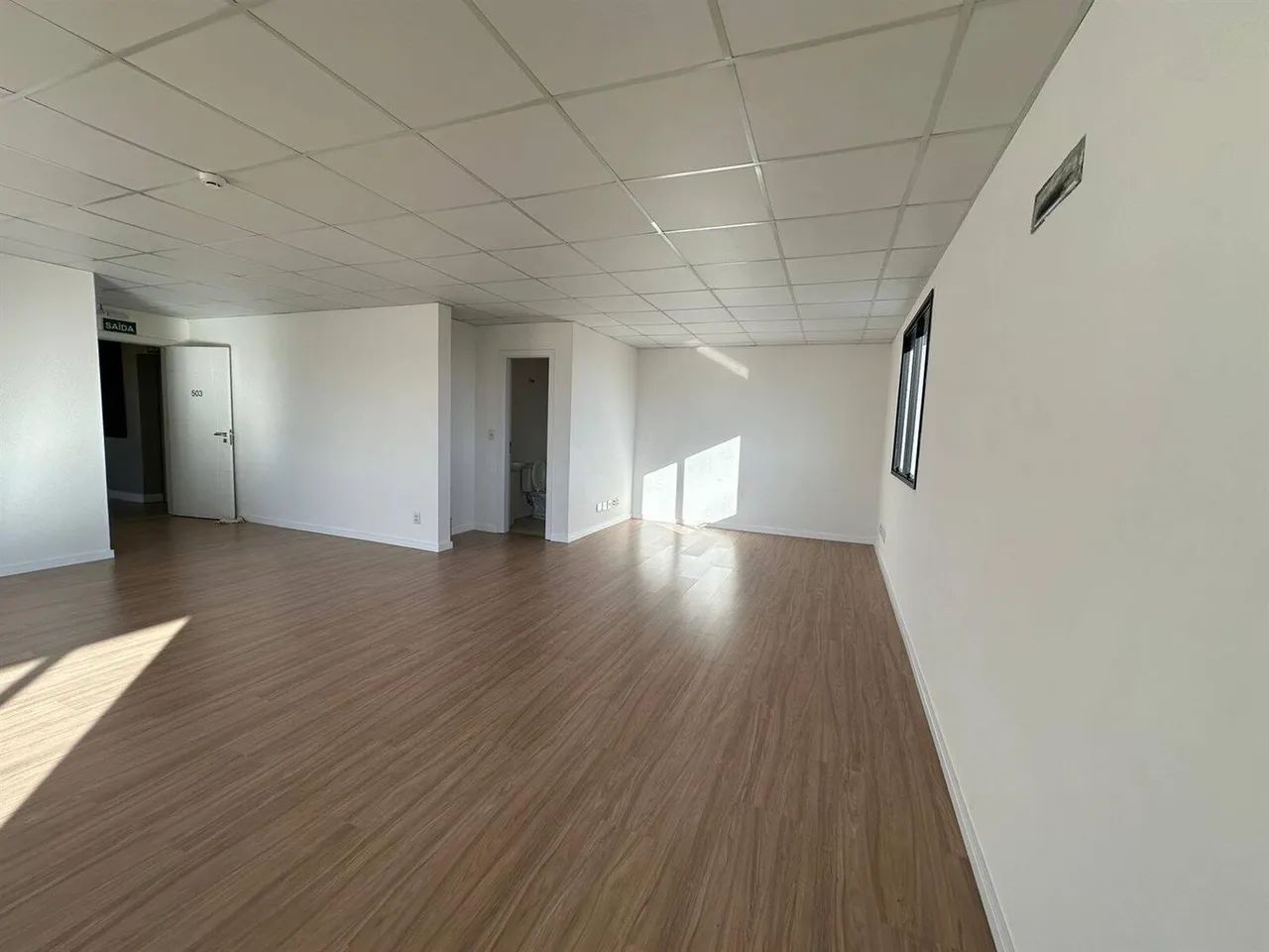 SALA COMERCIAL PARA LOCAÇÃO NO BAIRRO PIO X. - Foto 3