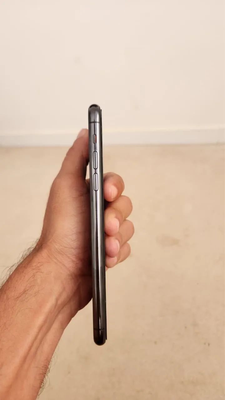 iPhone 11 Pro Max  - Foto 2