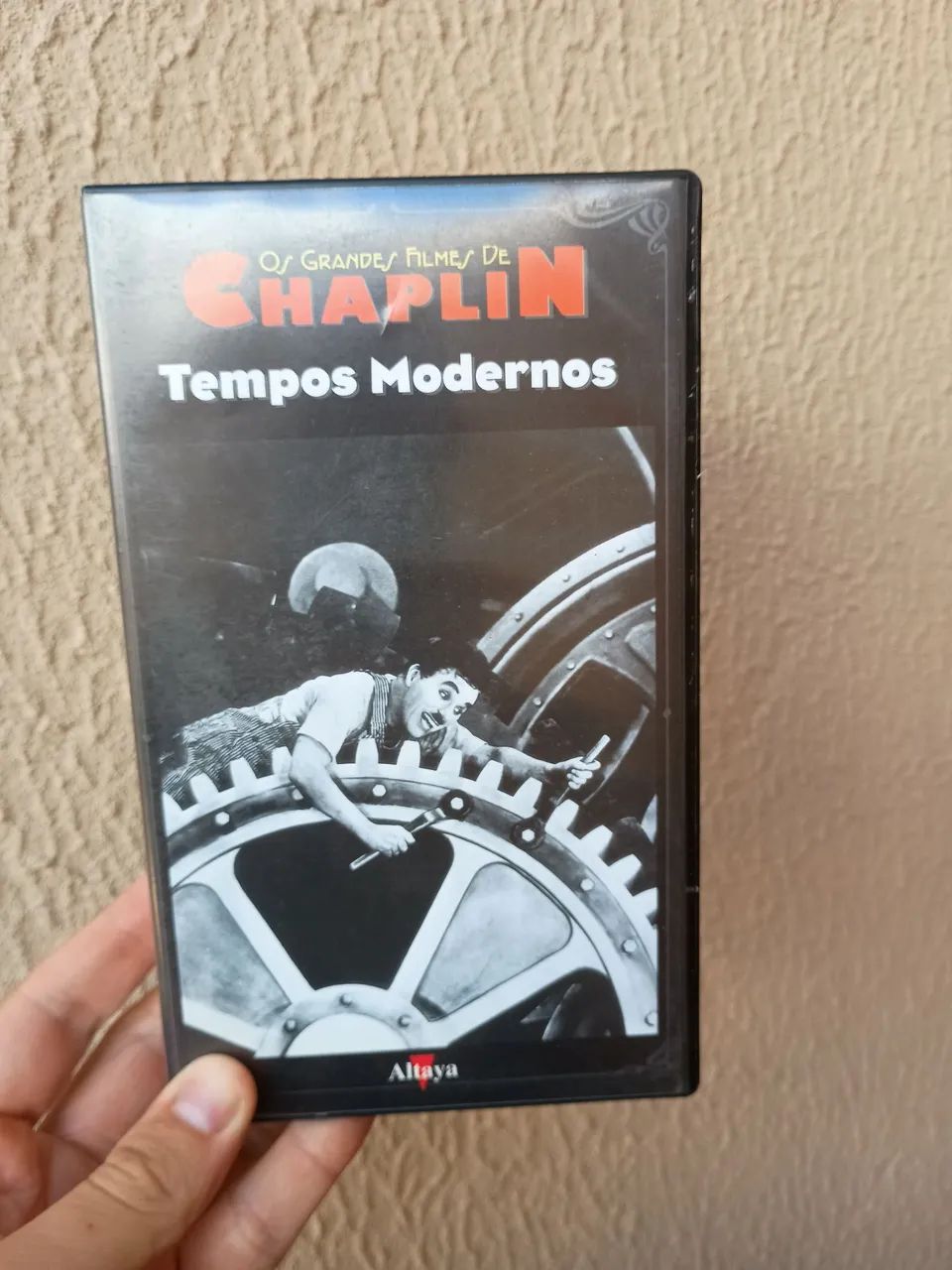 Fita VHS Charlie Chaplin clássicos, 20 reais cada - Foto 4
